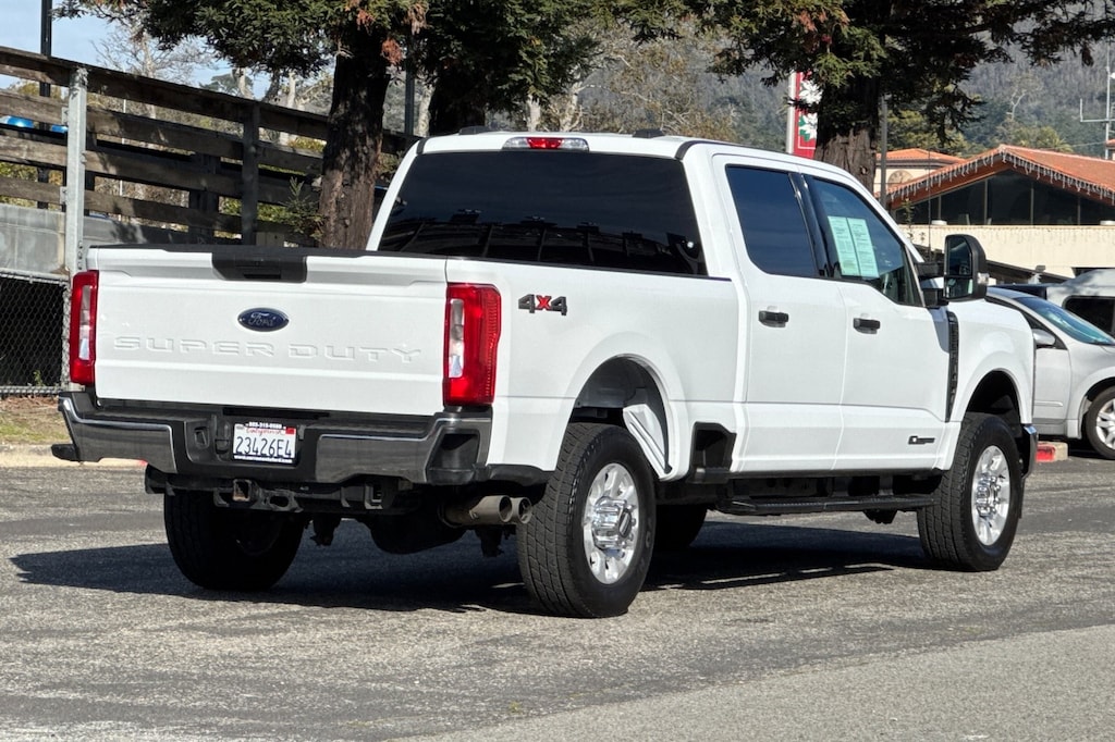 Certified 2023 Ford F-350 XLT Truck Crew Cab