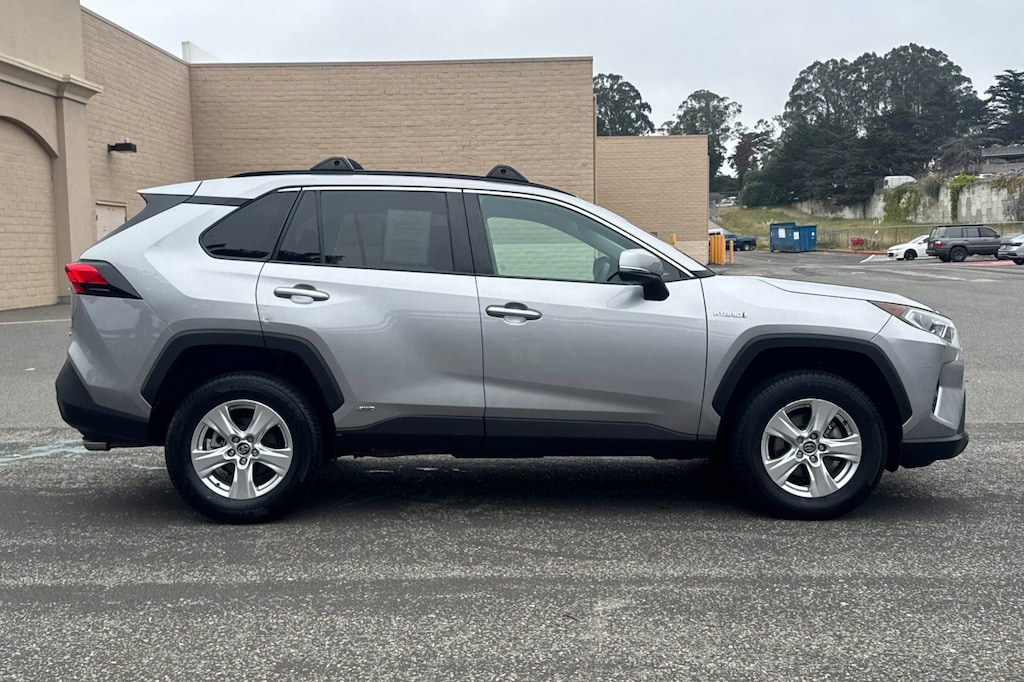 Used 2021 Toyota RAV4 Hybrid XLE SUV