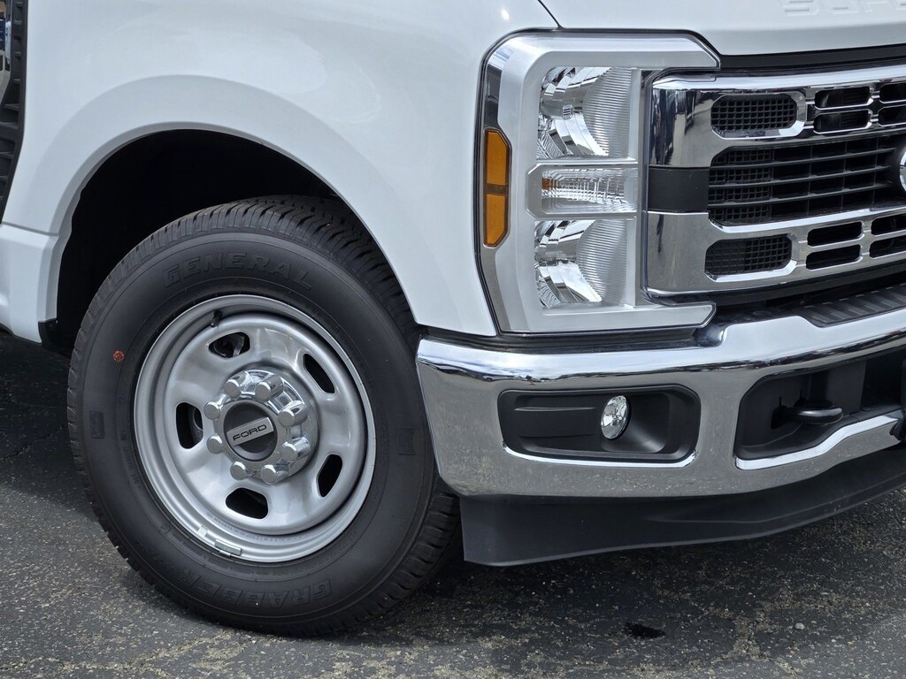 New 2024 Ford