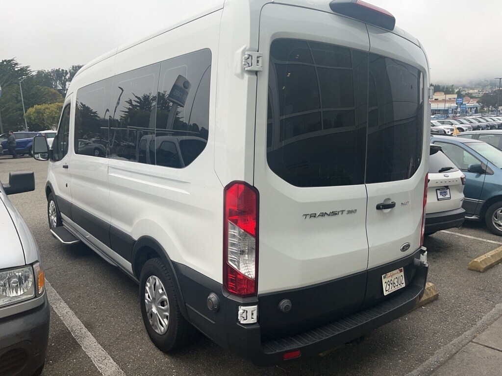 Used 2019 Ford Transit-350 XLT /15 Passenger Seat Wagon Medium Roof Passenger Van