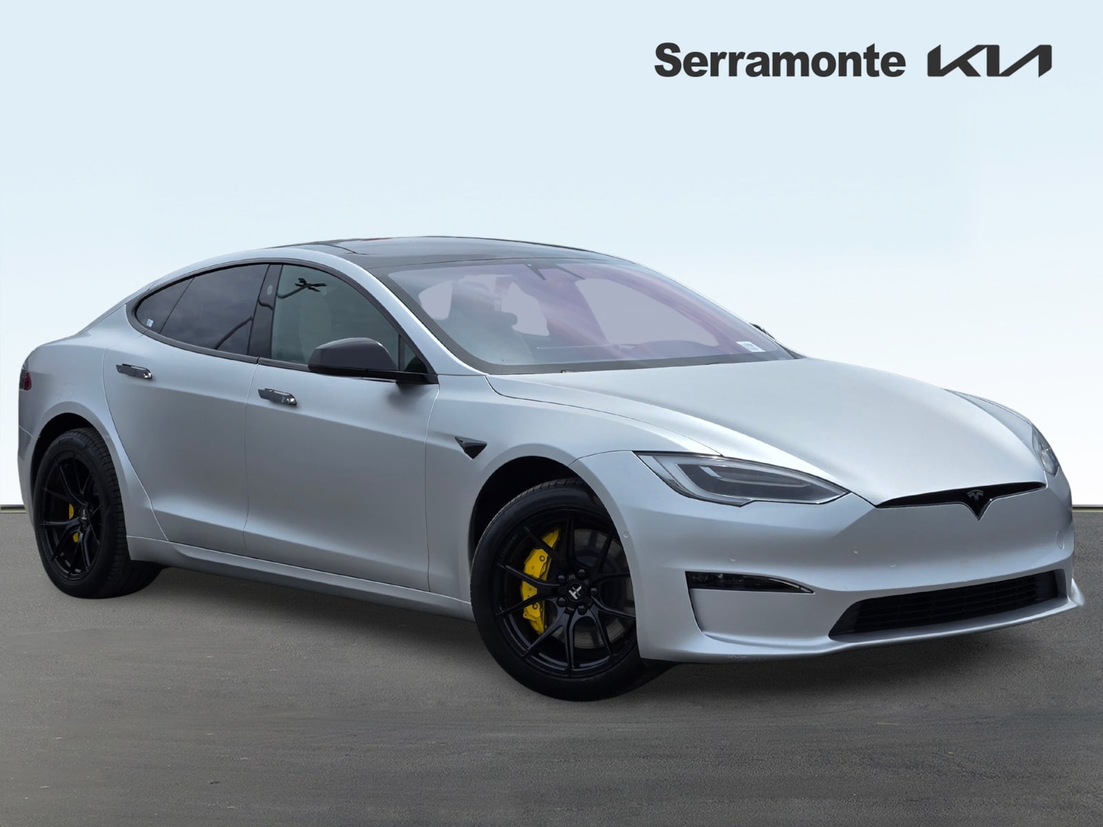 2022 Tesla Model S Plaid's photo