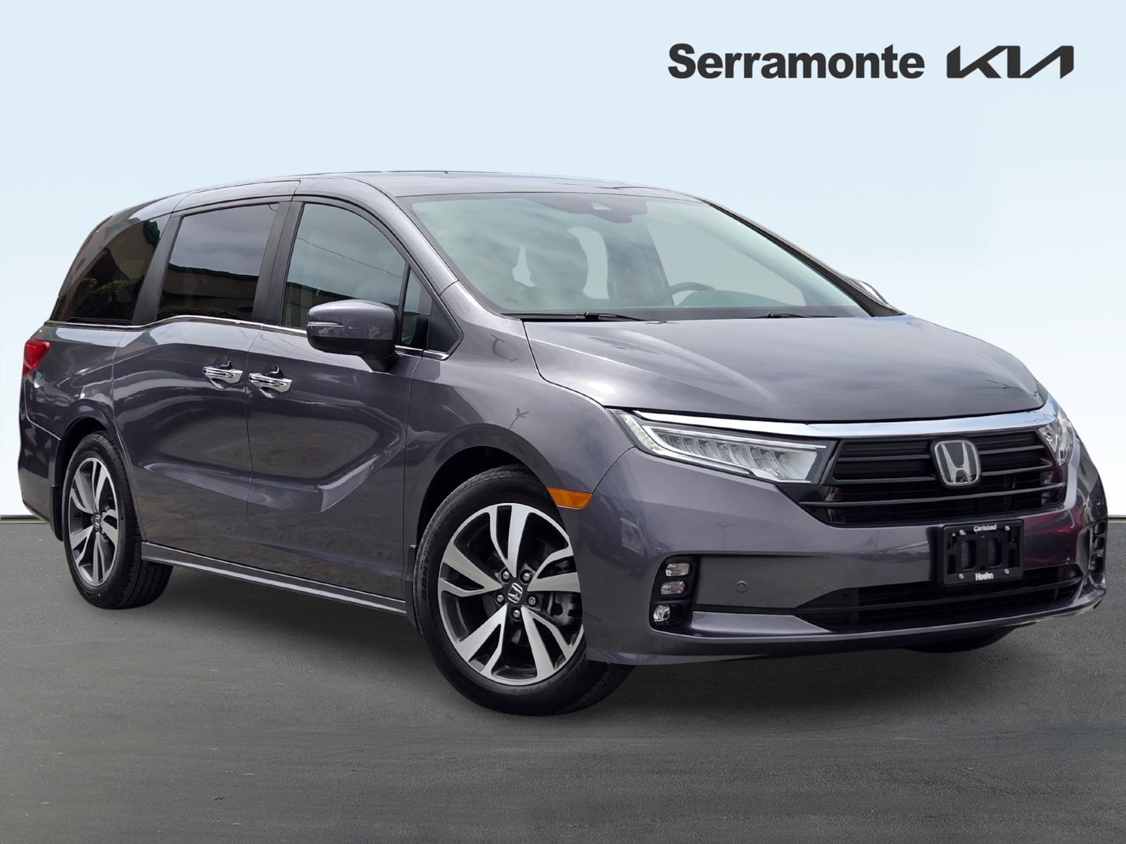 2023 Honda Odyssey Touring's photo