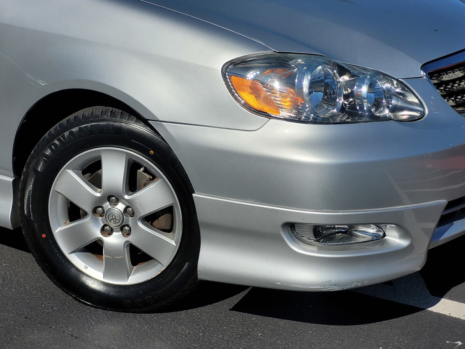 2006 Toyota Corolla CE photo 3