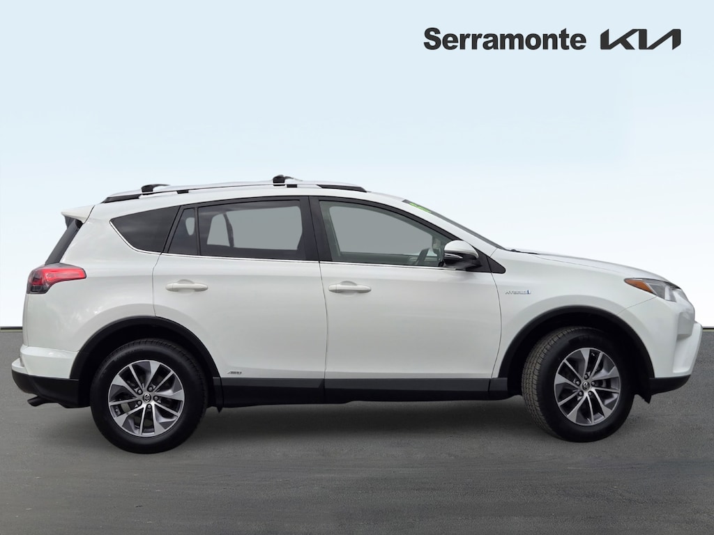 Used 2016 Toyota RAV4 Hybrid XLE SUV
