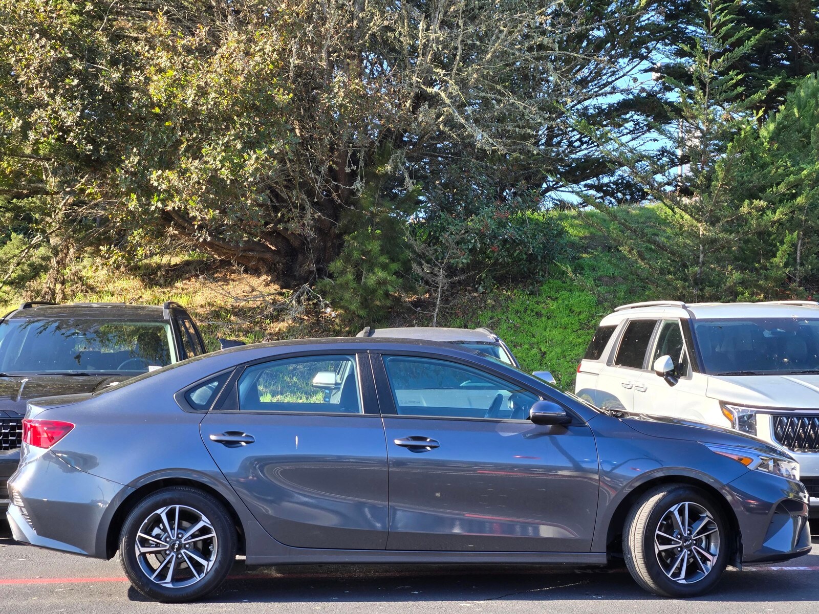 2023 Kia Forte LXS photo 4