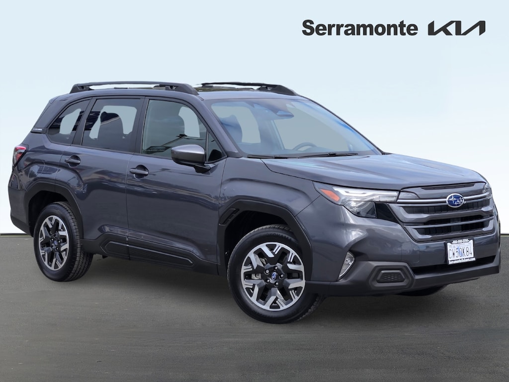 Used 2025 Subaru Forester Premium SUV