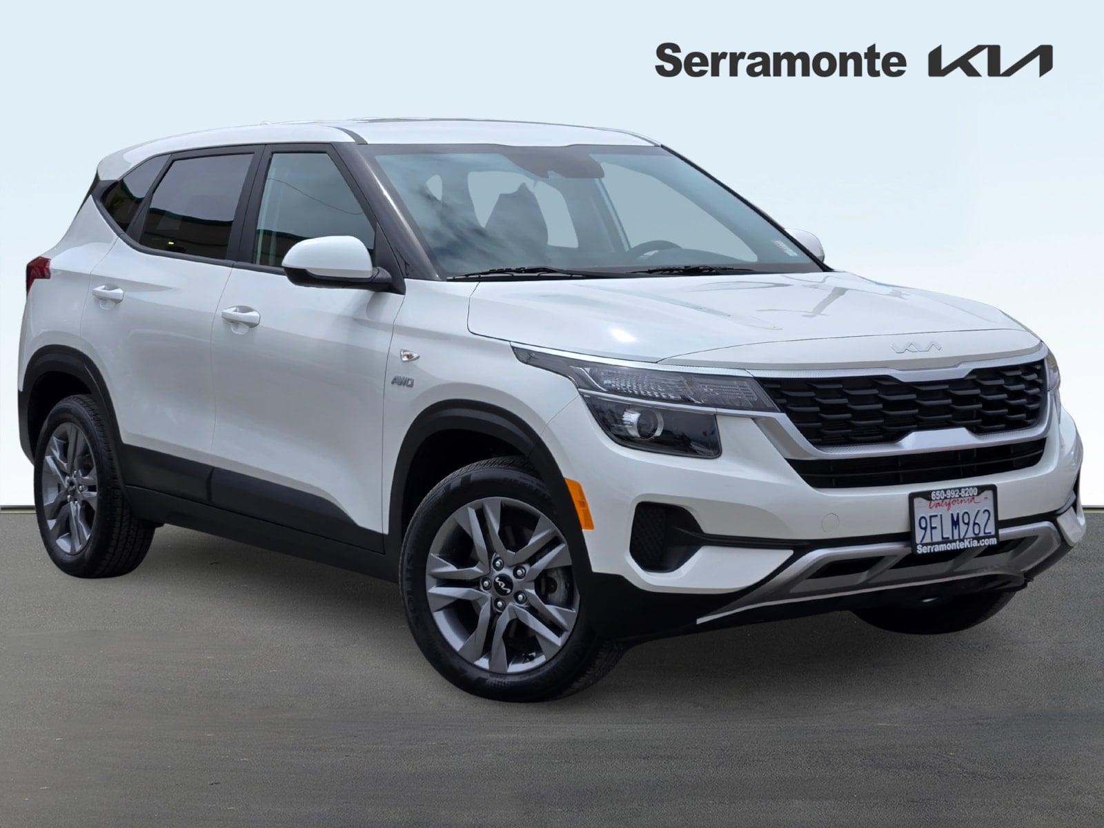 2023 Kia Seltos 2.0 LX AWD's photo