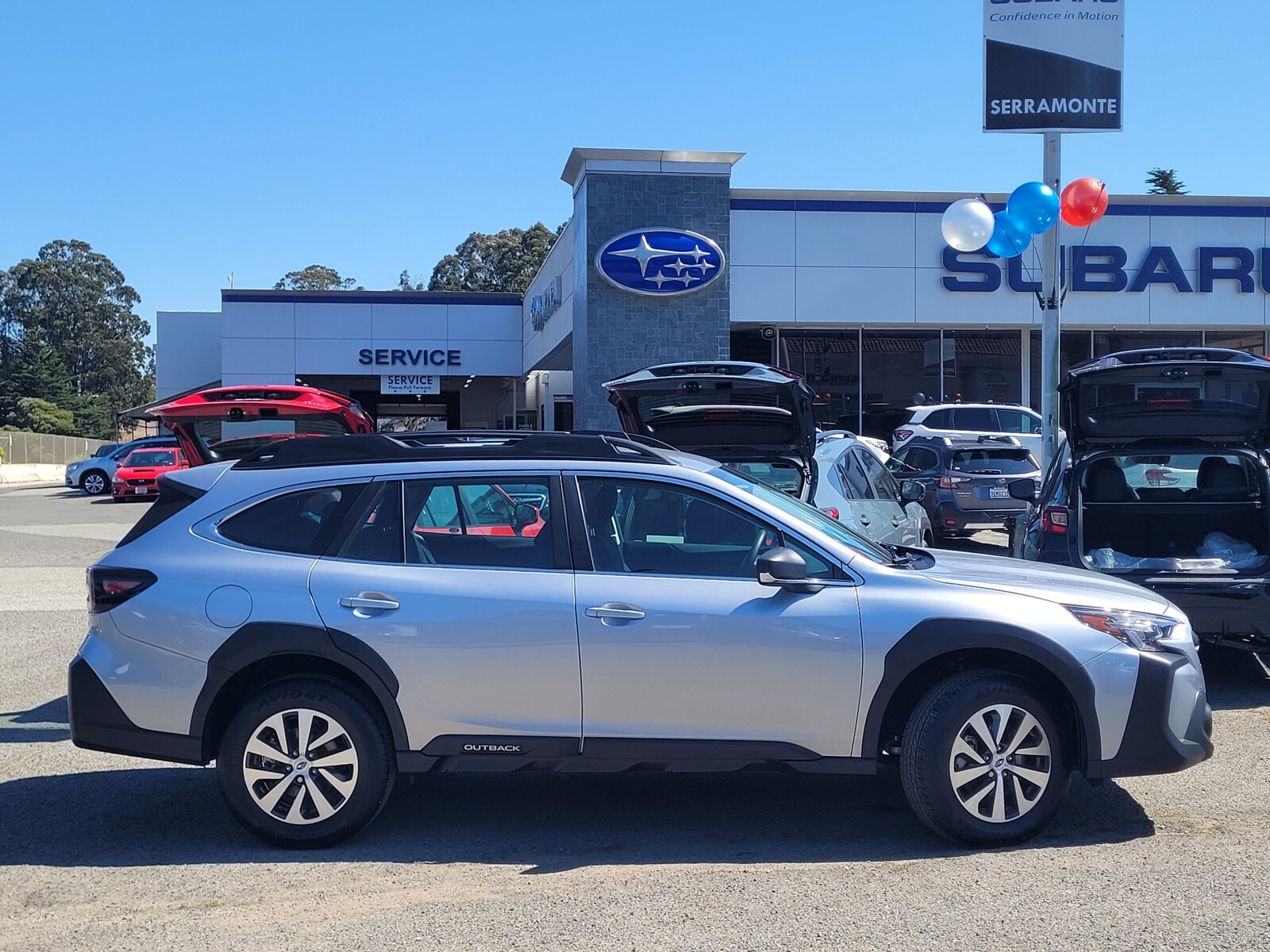 2025 Subaru Outback 2.5i photo 3