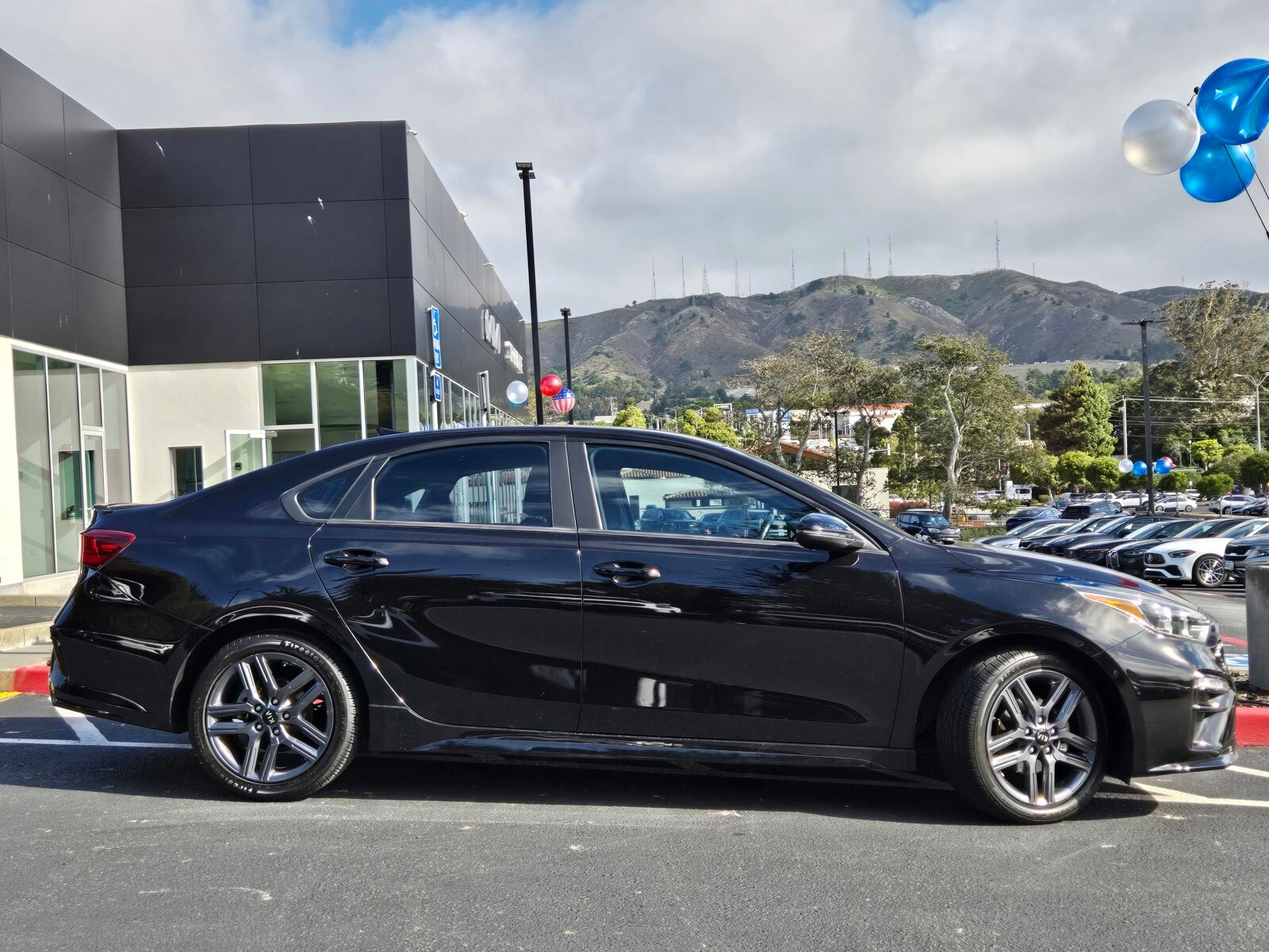 2021 Kia Forte GT-Line photo 3