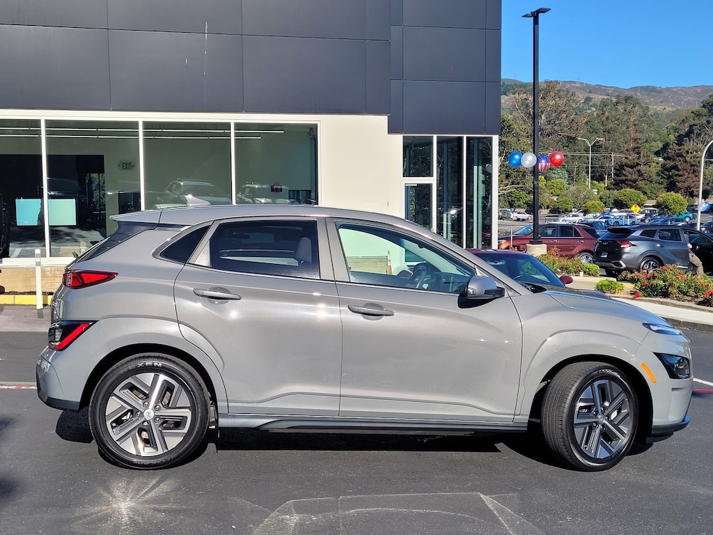 Used 2022 Hyundai Kona Electric SEL SUV