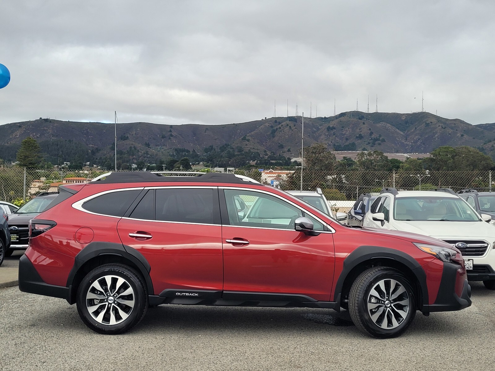 2024 Subaru Outback Touring XT photo 3