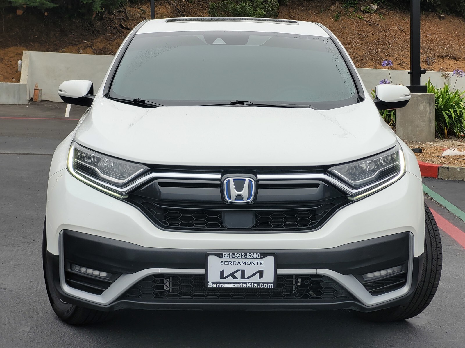 2022 Honda CR-V Hybrid EX-L photo 2