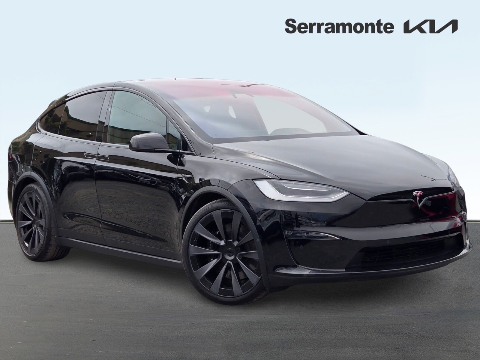 2022 Tesla Model X Plaid's photo