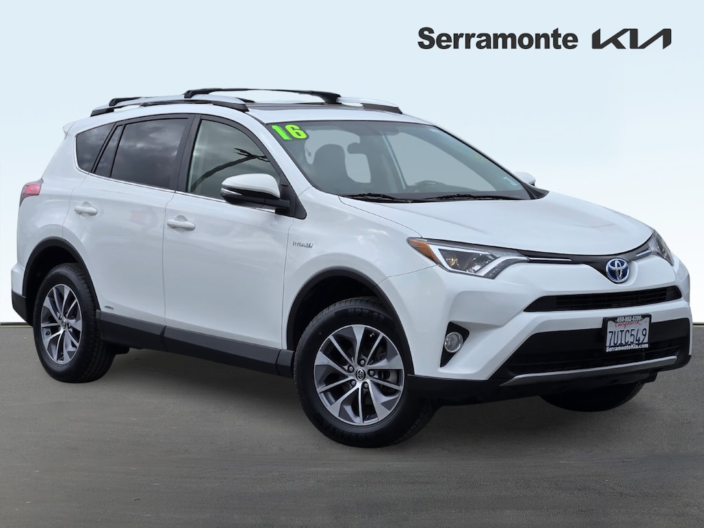 Used 2016 Toyota RAV4 Hybrid XLE SUV