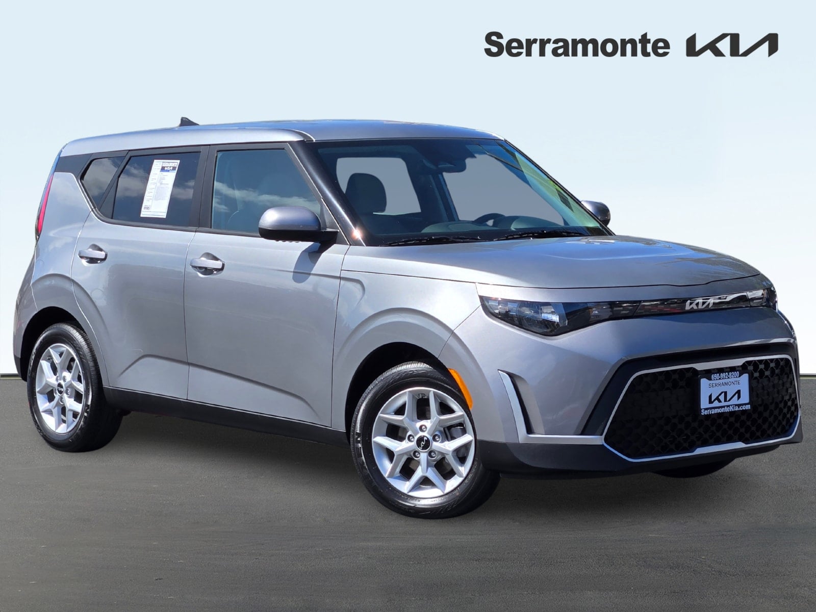 2025 Kia Soul 2.0L LX IVT's photo