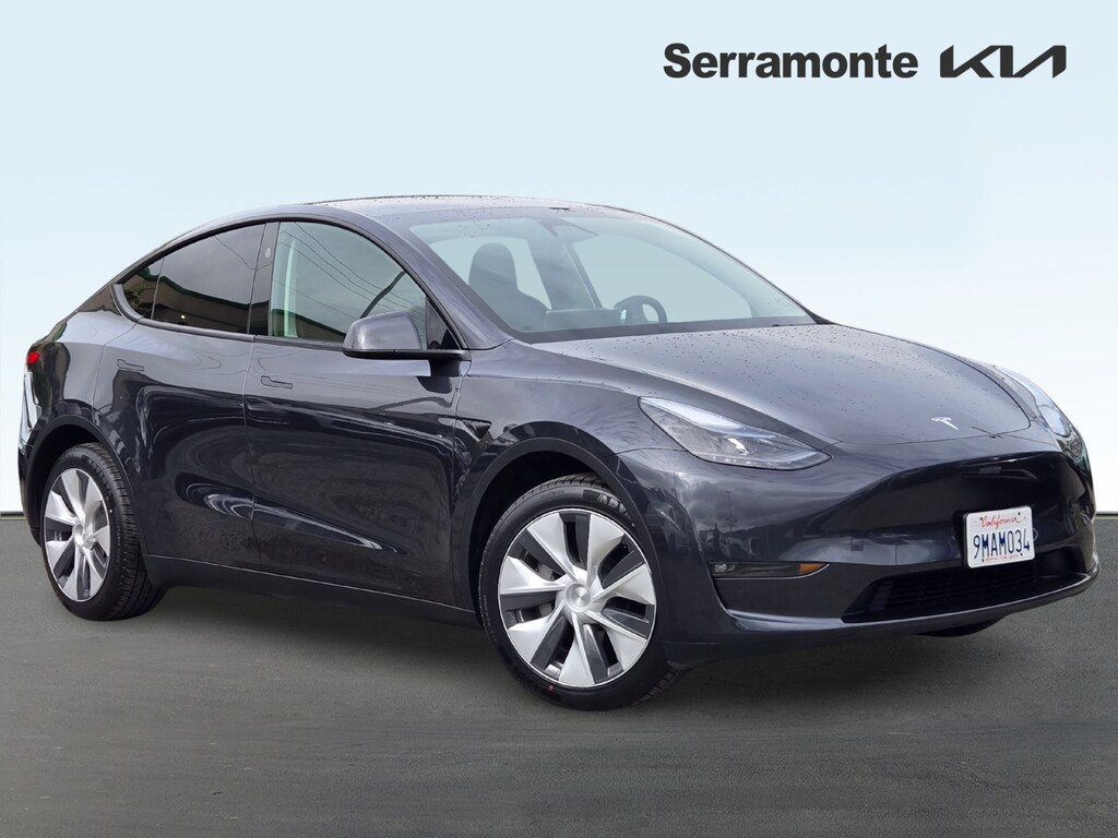 Used 2024 Tesla Model Y Long Range SUV