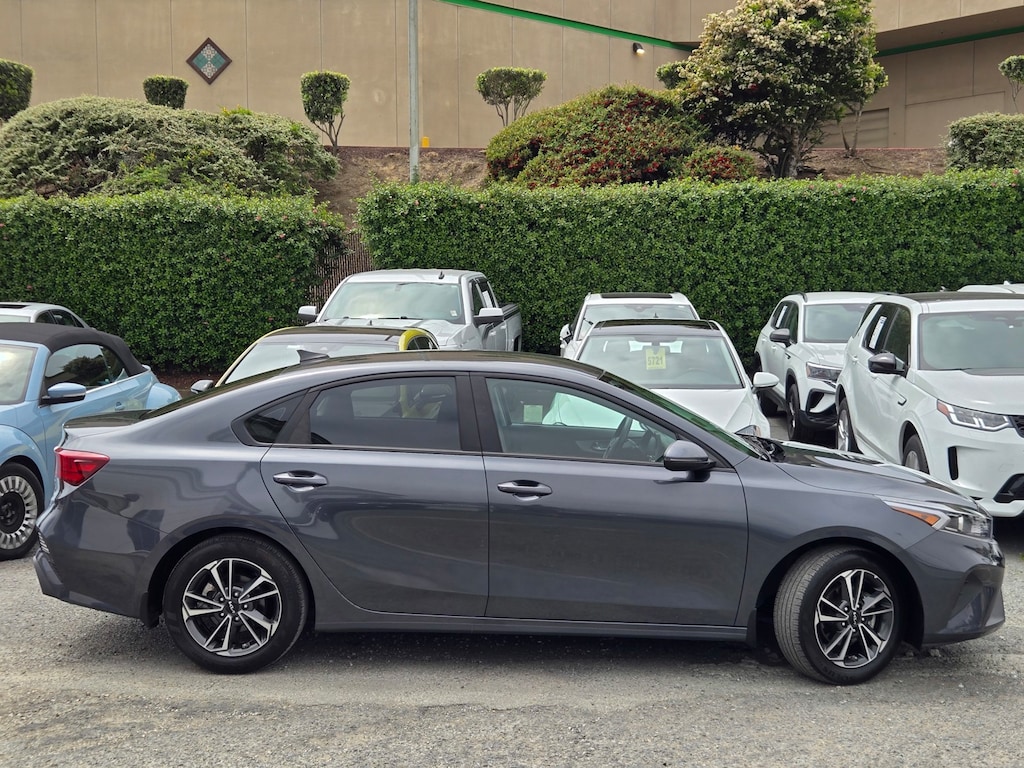 Used 2024 Kia Forte LXS Sedan