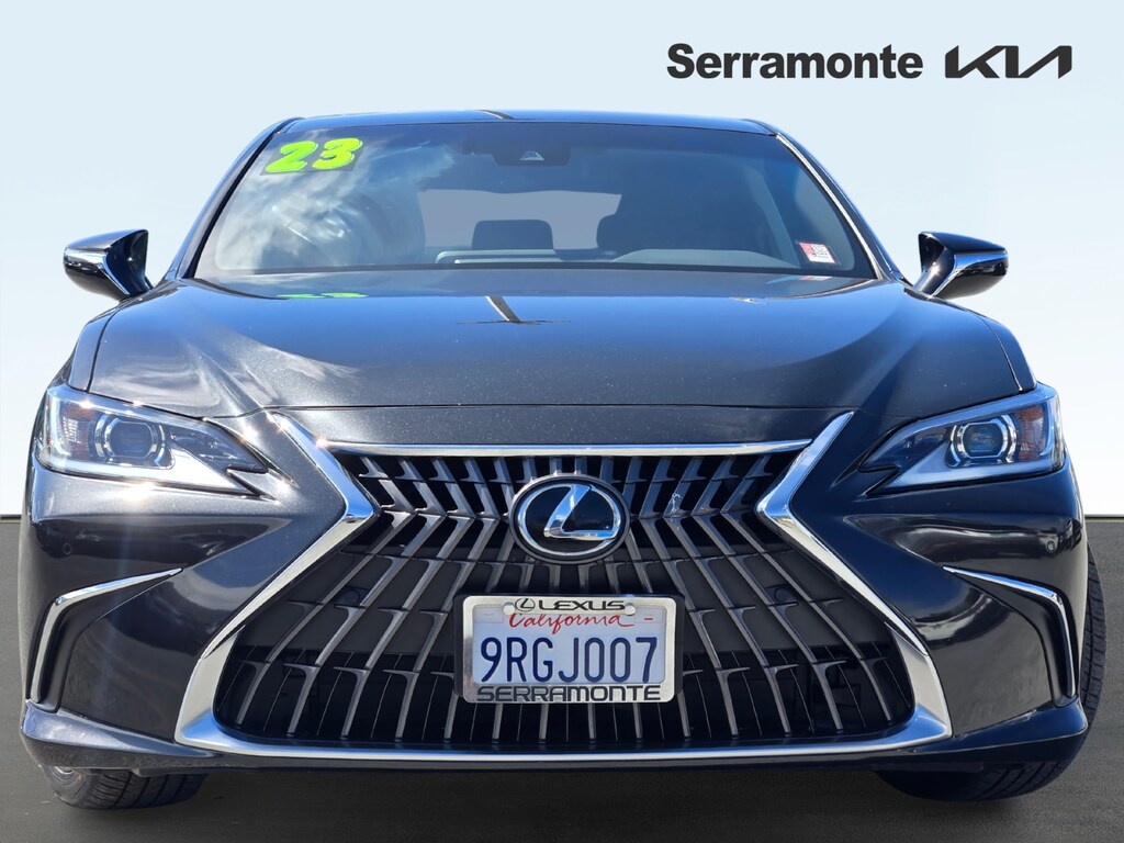 Used 2023 Lexus ES 300h Sedan