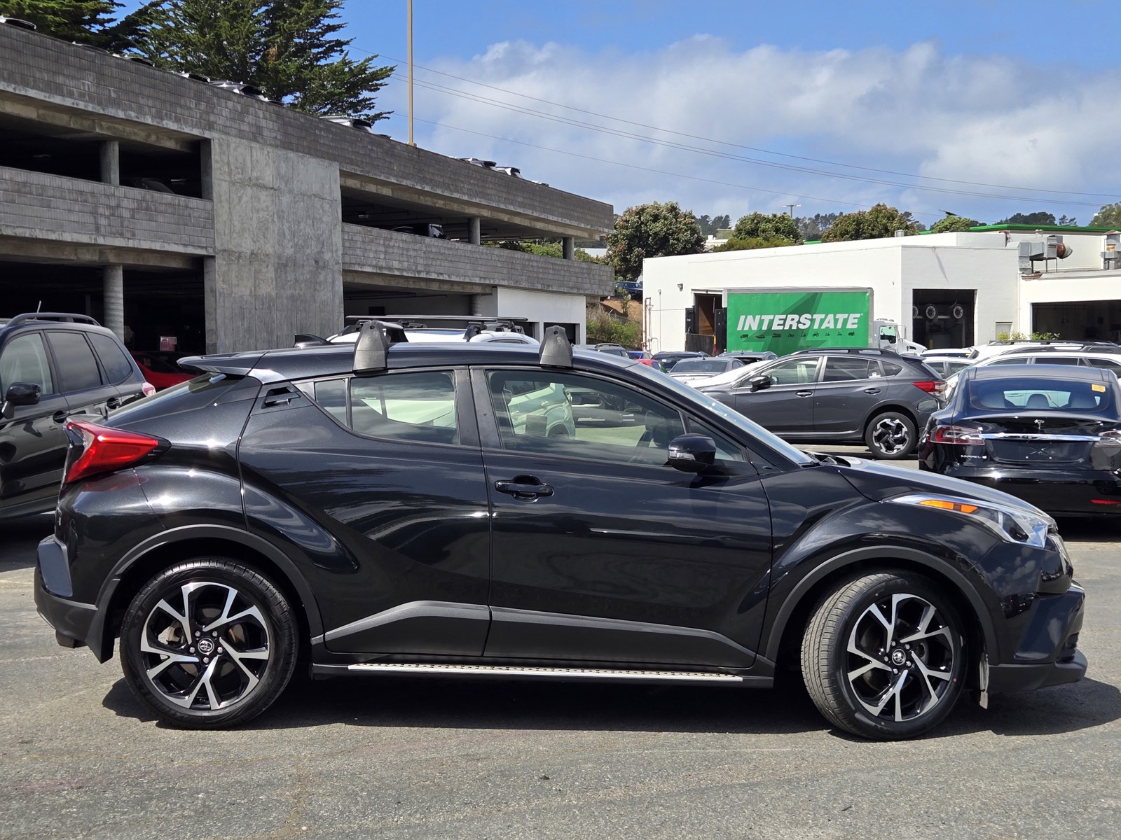 2018 Toyota C-HR XLE Premium | CarEdge | CarEdge