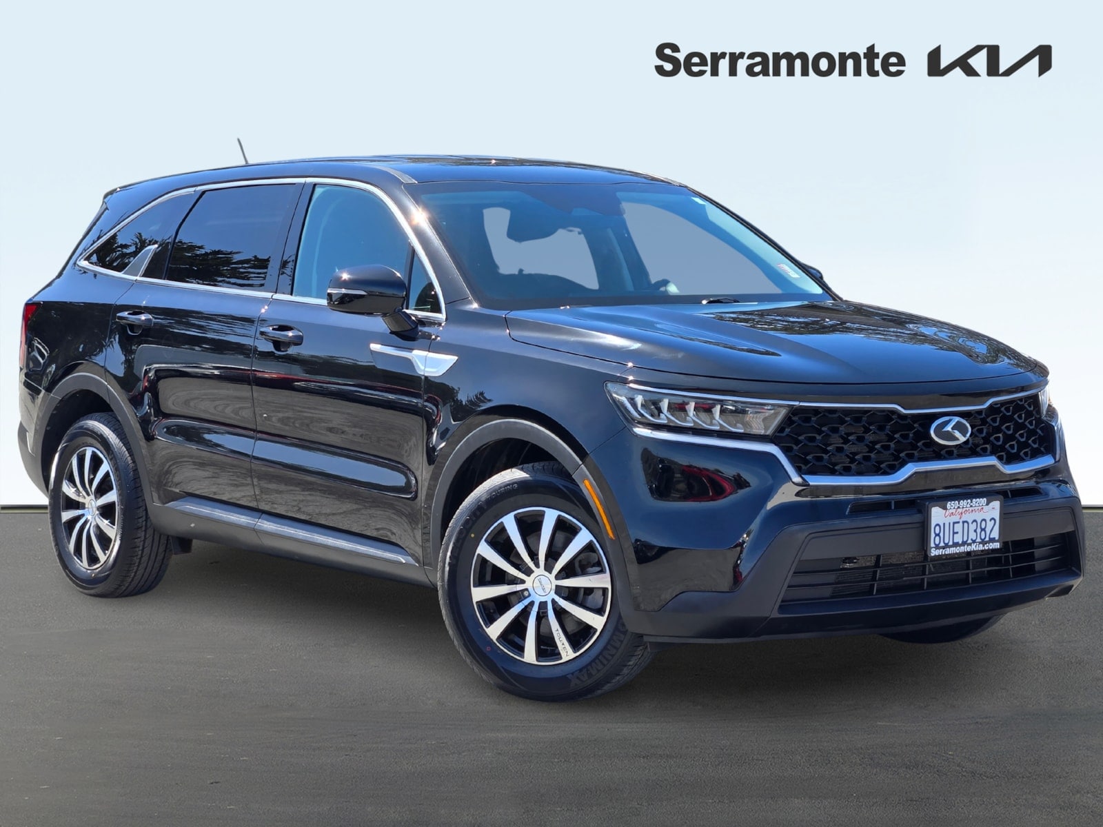 2021 Kia Sorento LX AT's photo