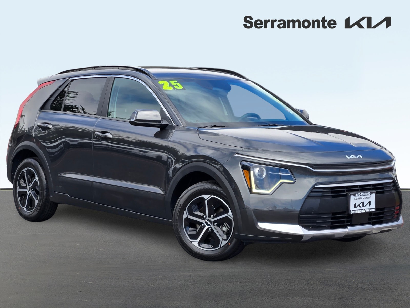 2025 Kia Niro EX HEV's photo