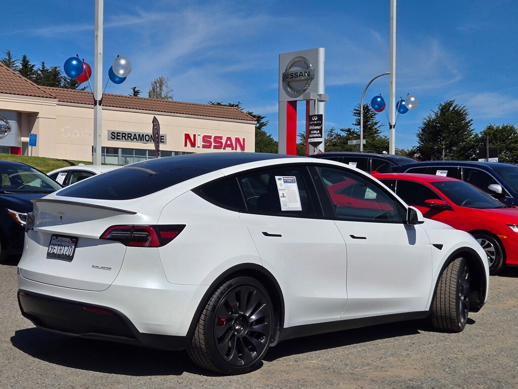 Used 2023 Tesla Model Y Performance SUV