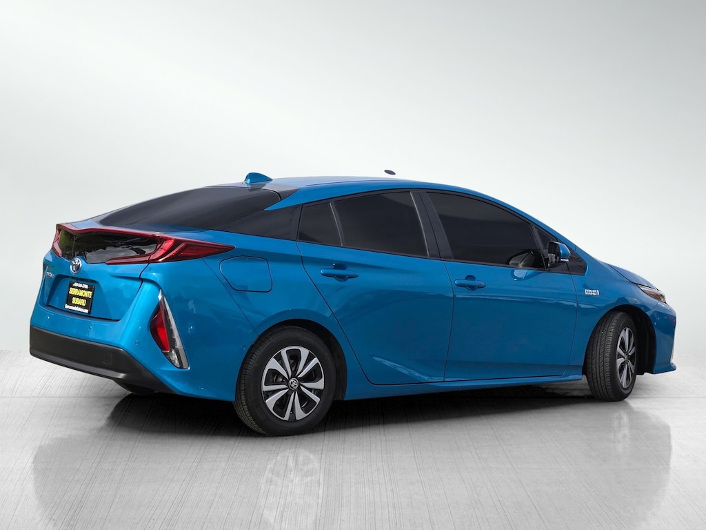 Used 2017 Toyota Prius Prime 5-Door Four Advanced Hatchback