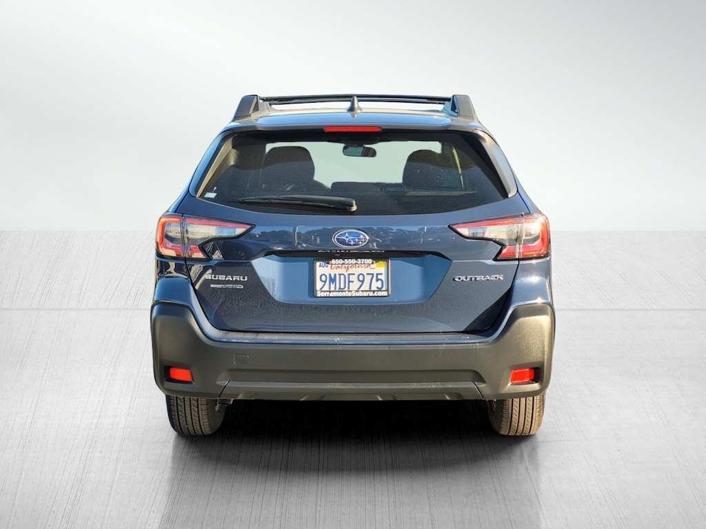 Used 2025 Subaru Outback Premium SUV