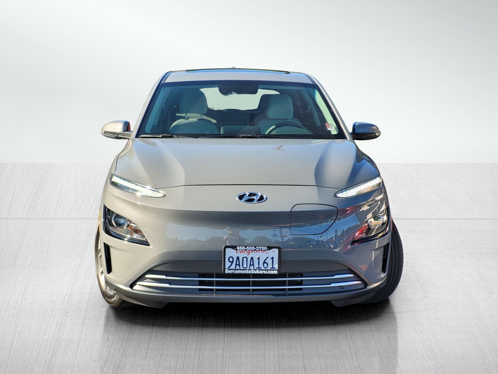 2022 Hyundai Kona Electric SEL photo 2