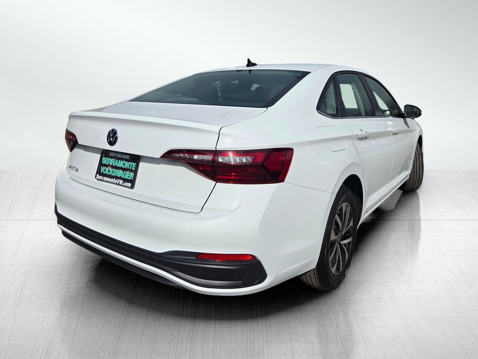 2024 Volkswagen Jetta 1.5T S photo 3