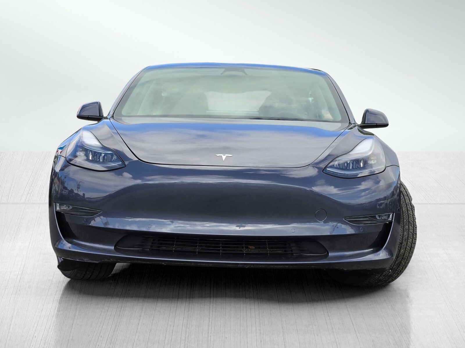 2022 Tesla Model 3 Long Range photo 2