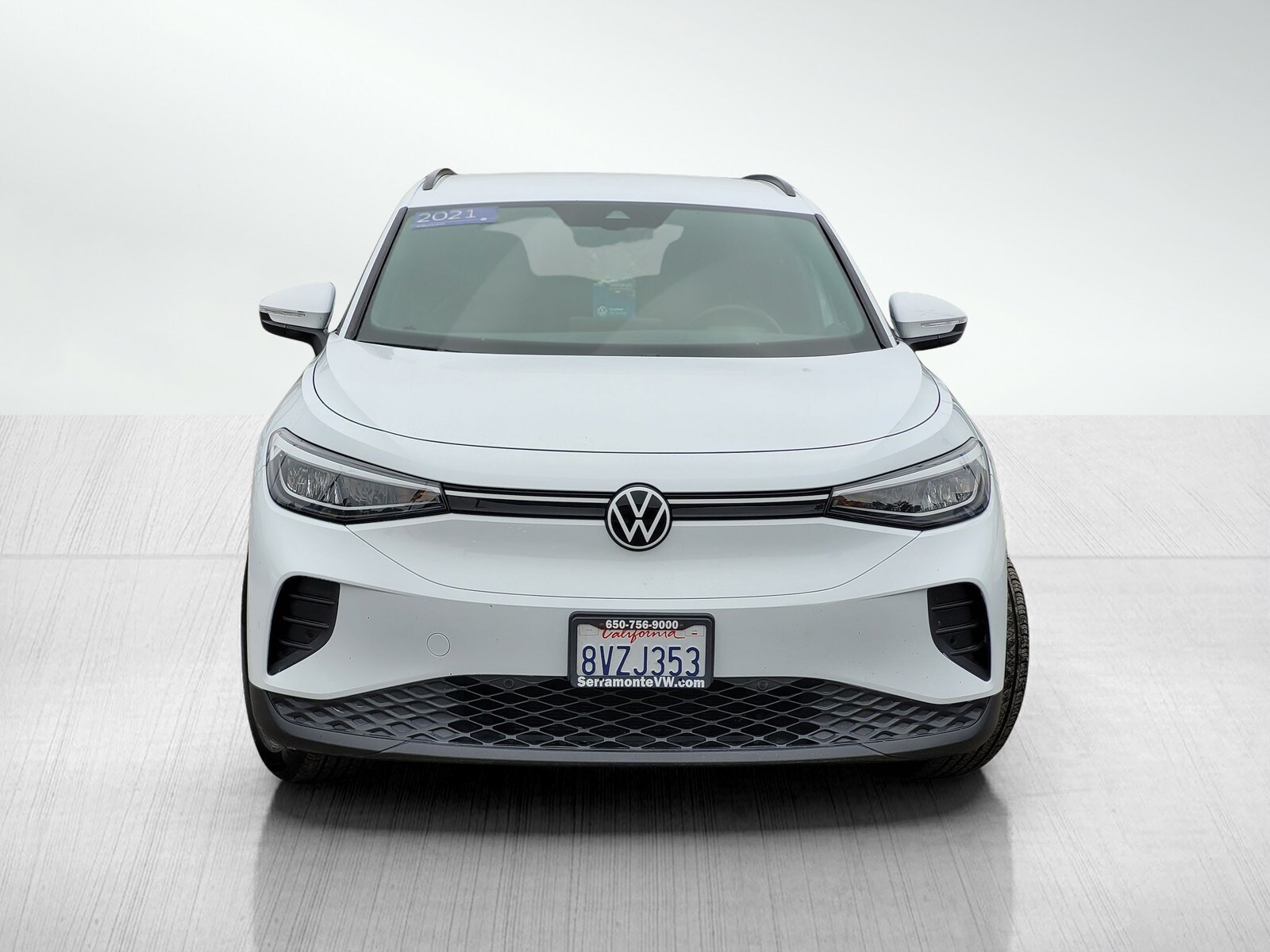 2021 Volkswagen ID.4 Pro photo 2