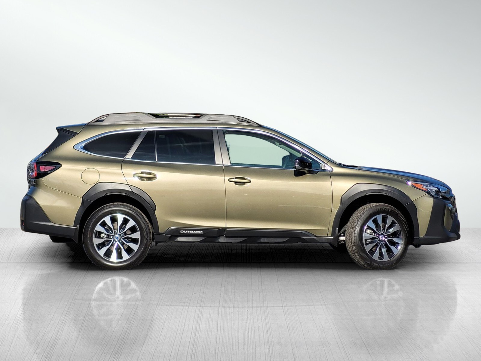 2024 Subaru Outback Limited photo 3