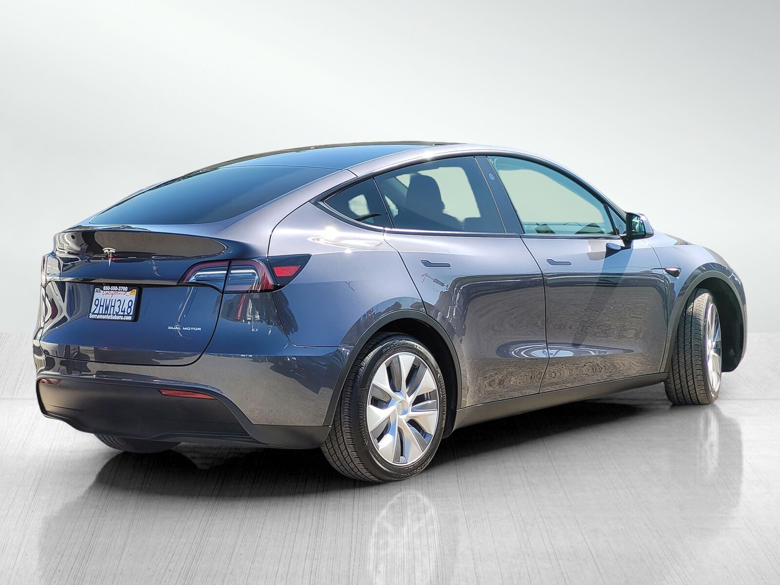 2023 Tesla Model Y Long Range photo 4