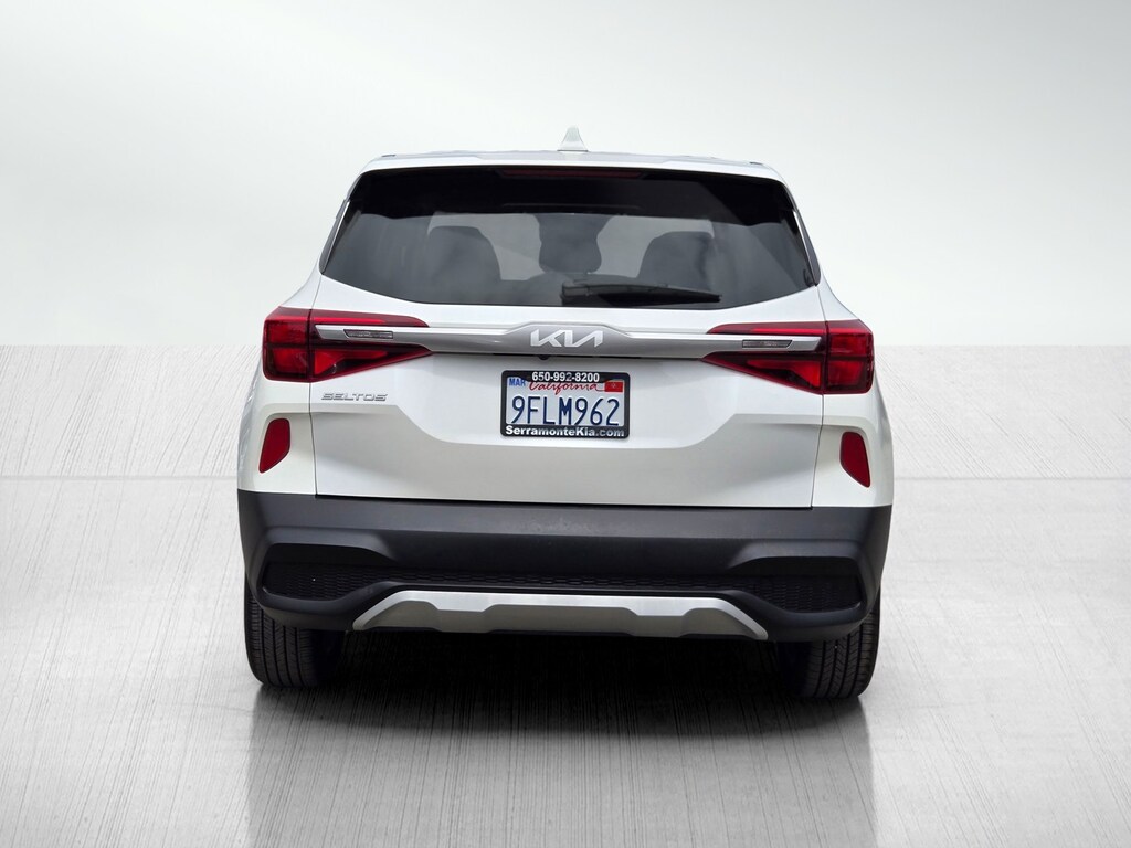 Used 2023 Kia Seltos LX SUV