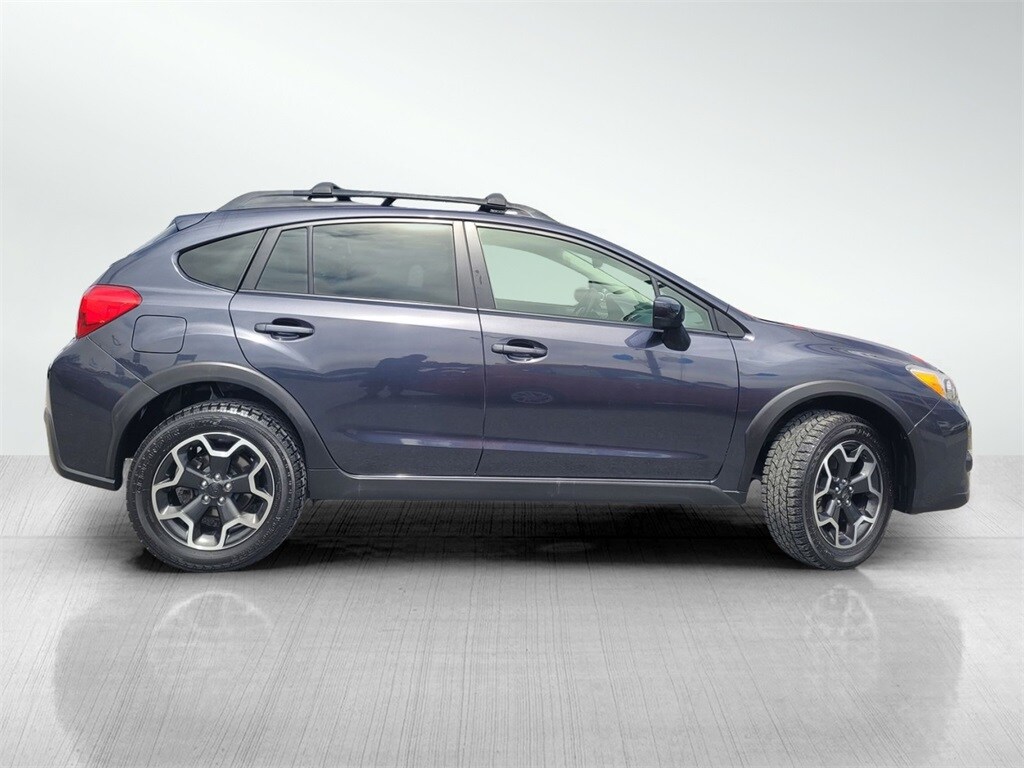 2015 Subaru Crosstrek 2.0i Premium photo 2