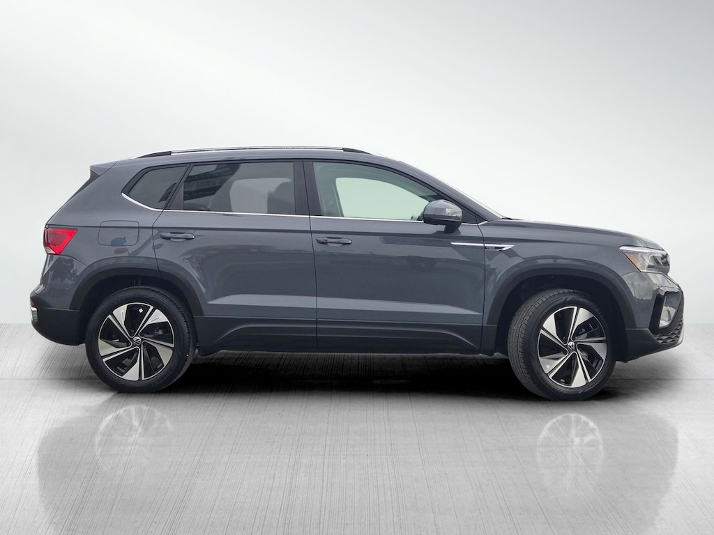 Certified 2024 Volkswagen Taos 1.5T SE SUV
