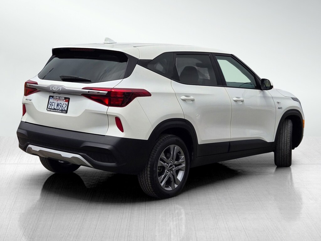 Used 2023 Kia Seltos LX SUV