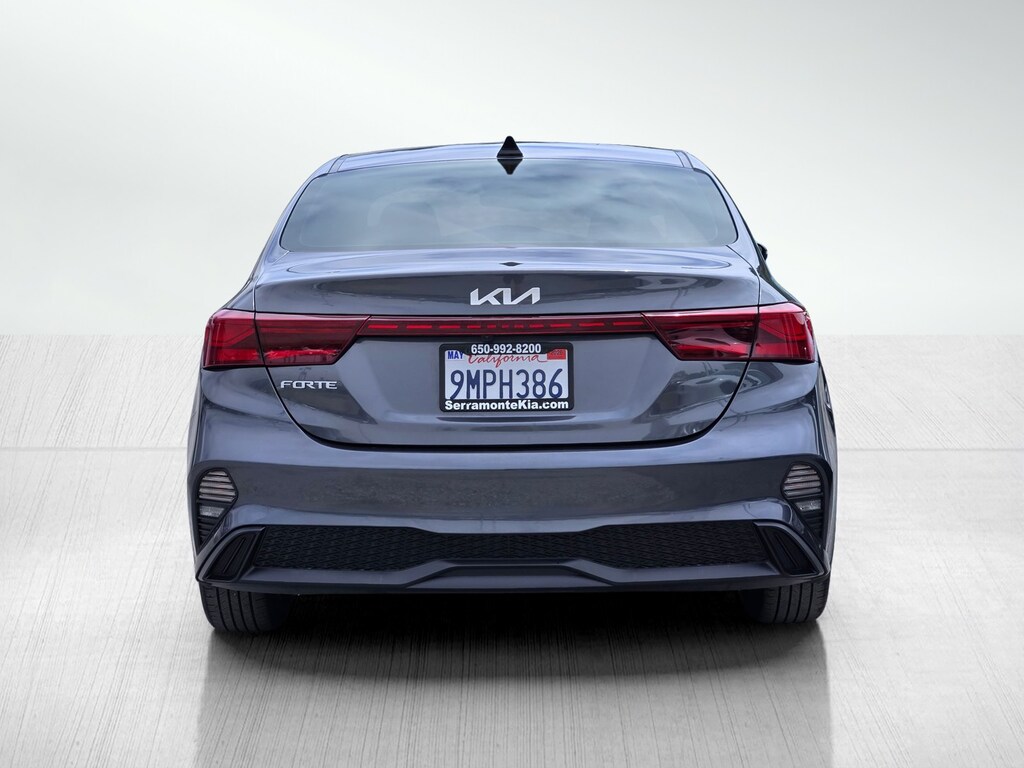 Used 2024 Kia Forte LXS Sedan