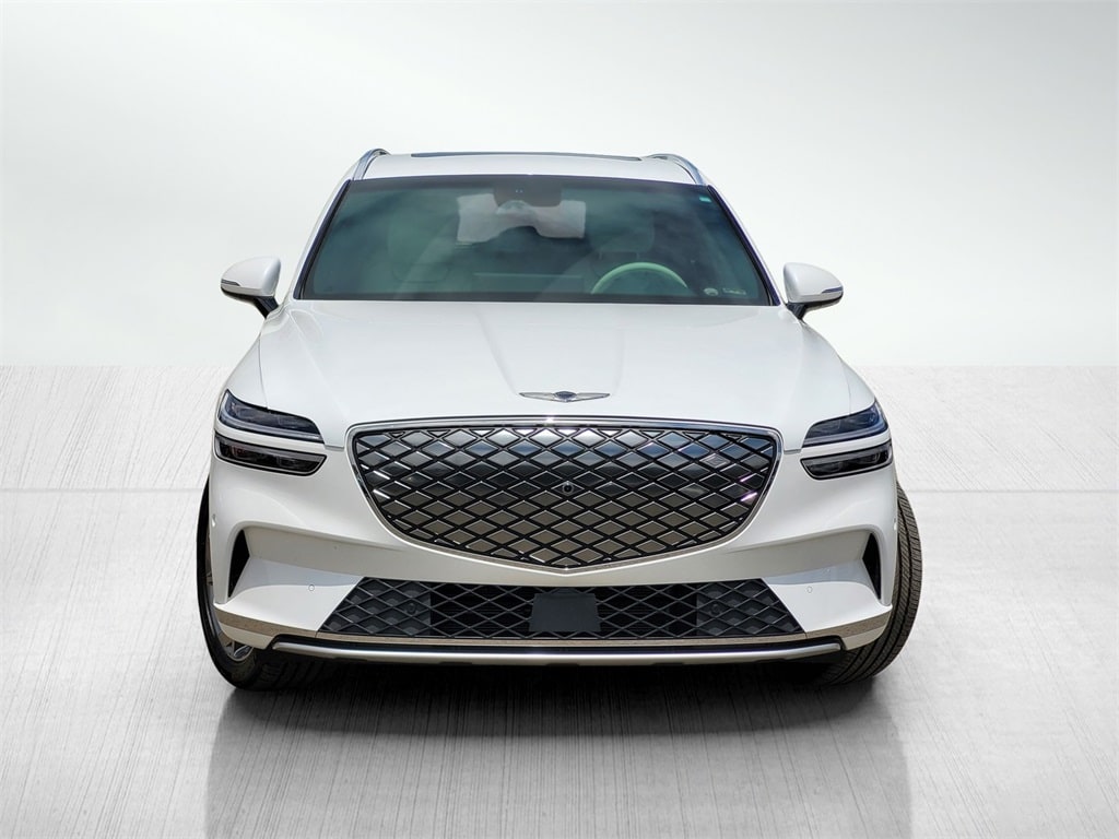 Used 2024 GENESIS GV70 Advanced with VIN 5NMMCET13RH003305 for sale in Colma, CA