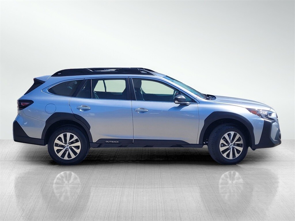 Used 2025 Subaru Outback Base SUV