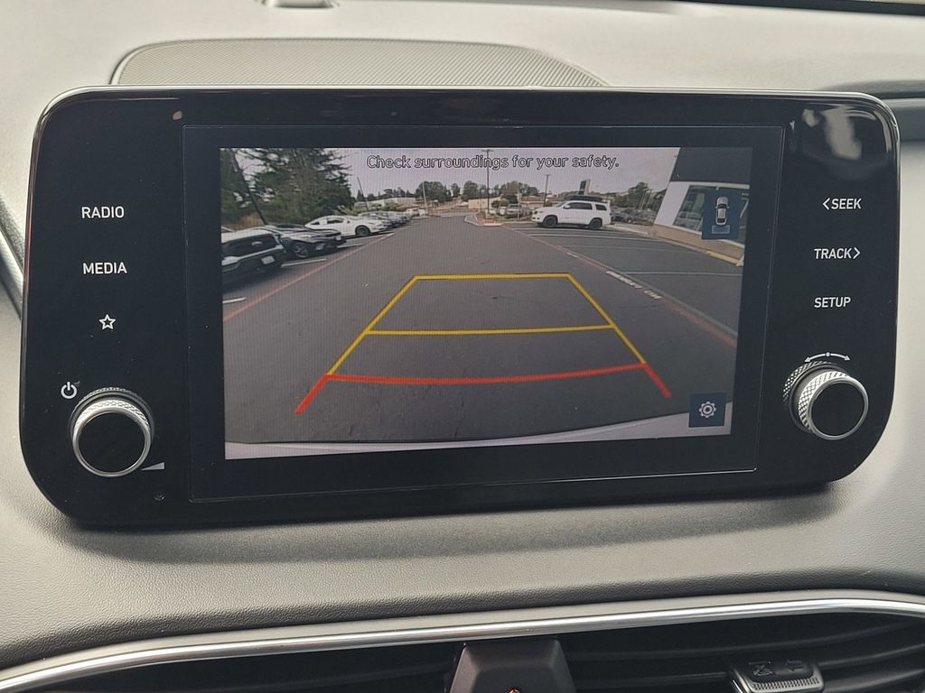 2022 Hyundai Santa Fe SE - Photo 22