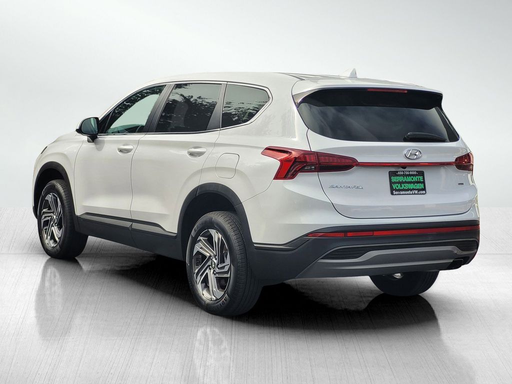 2022 Hyundai Santa Fe SE - Photo 6
