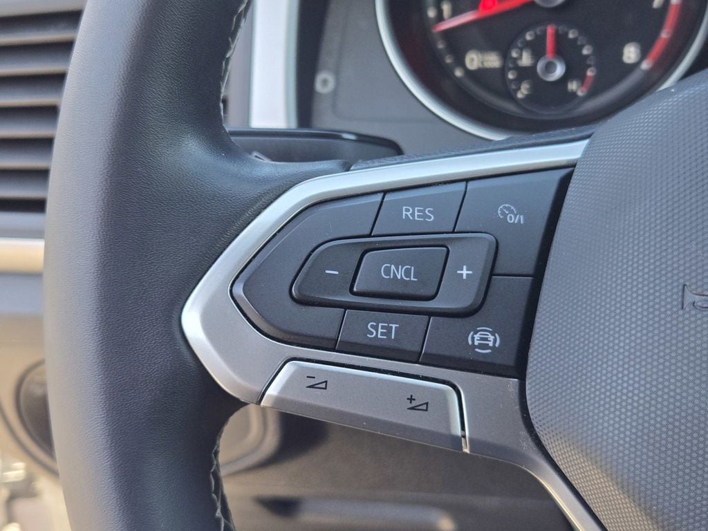 2021 Volkswagen Atlas Cross Sport SE - Photo 24