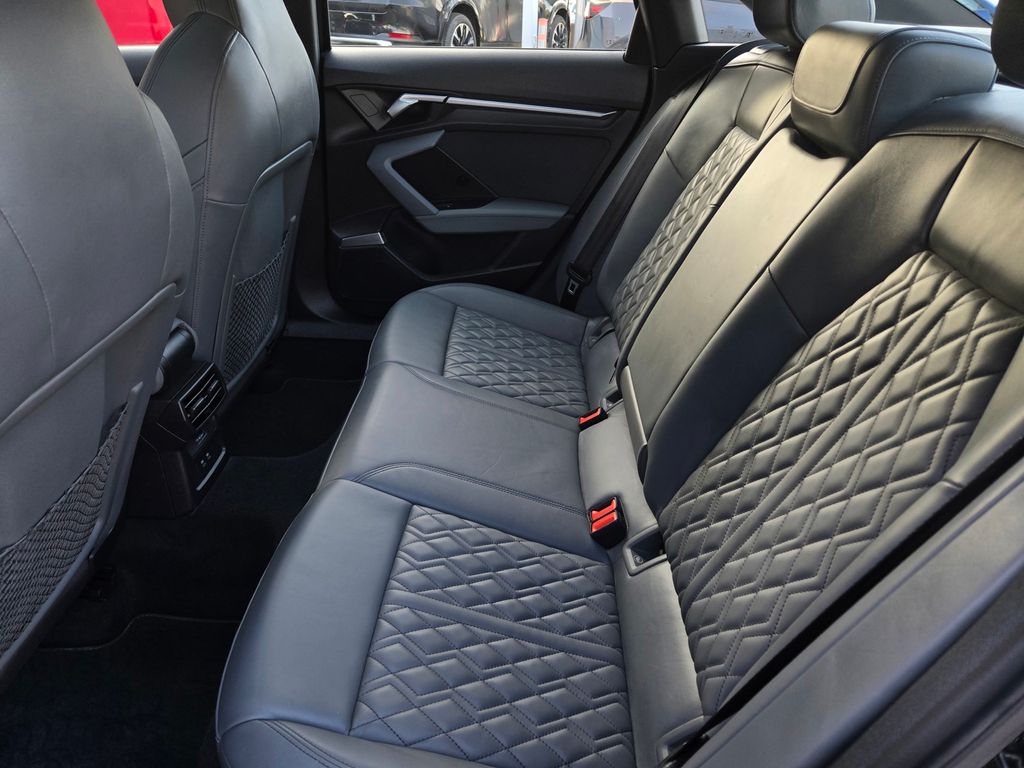 2022 Audi S3 Prestige - Photo 14