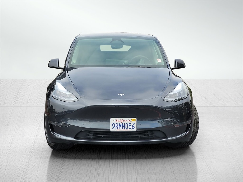 Used 2025 Tesla Model Y Long Range with VIN 7SAYGDED5SF280099 for sale in Northfield, Minnesota