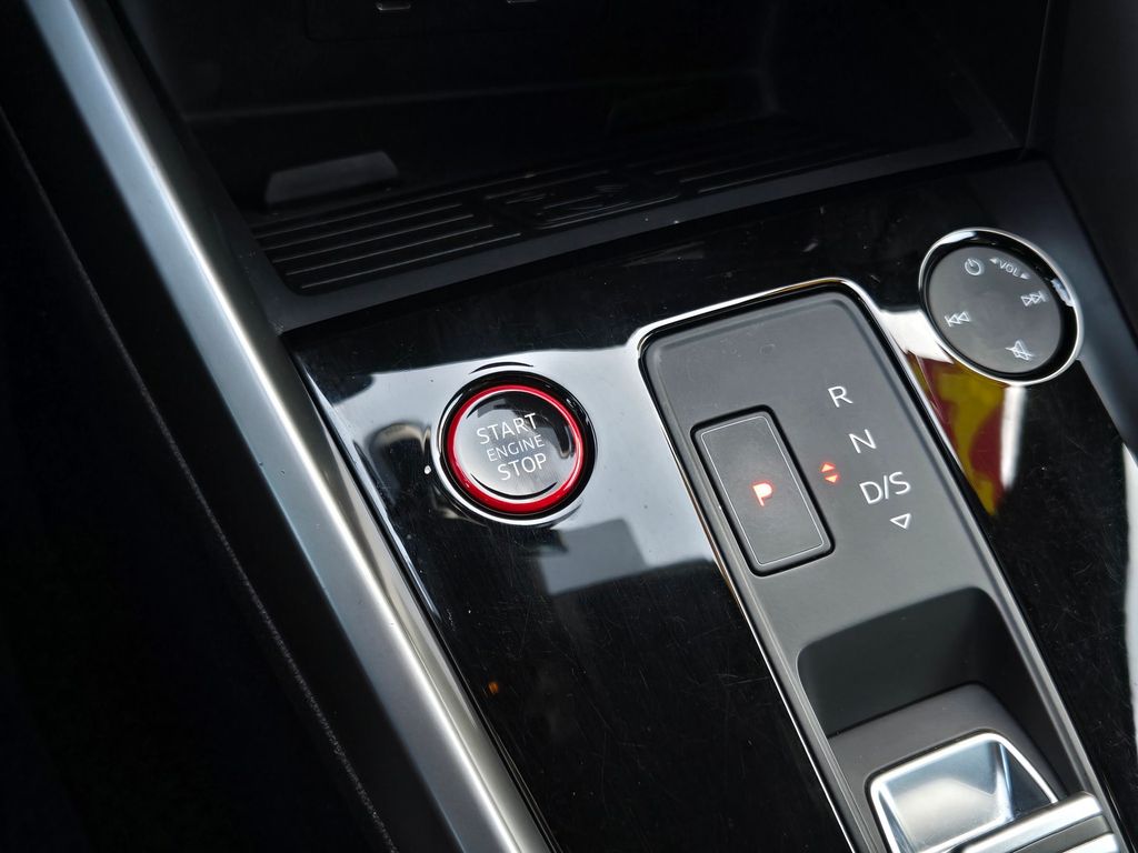 2022 Audi S3 Prestige - Photo 23