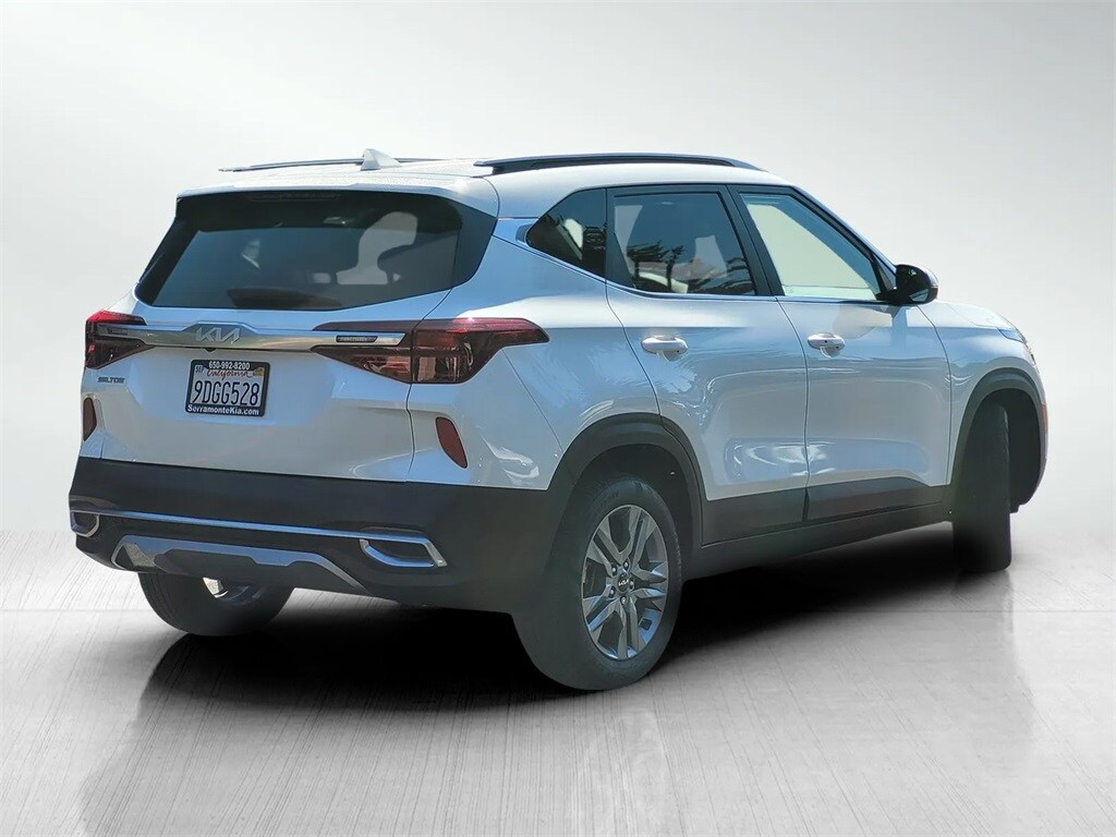 2023 Kia Seltos S photo 4
