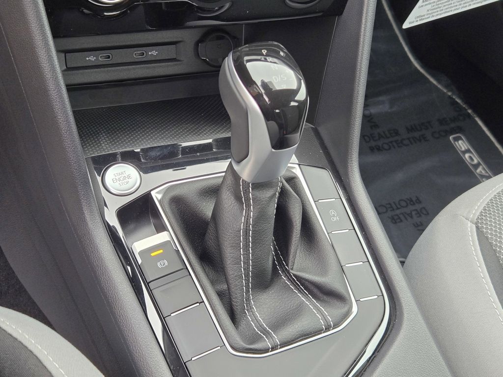 2024 Volkswagen Taos S - Photo 18