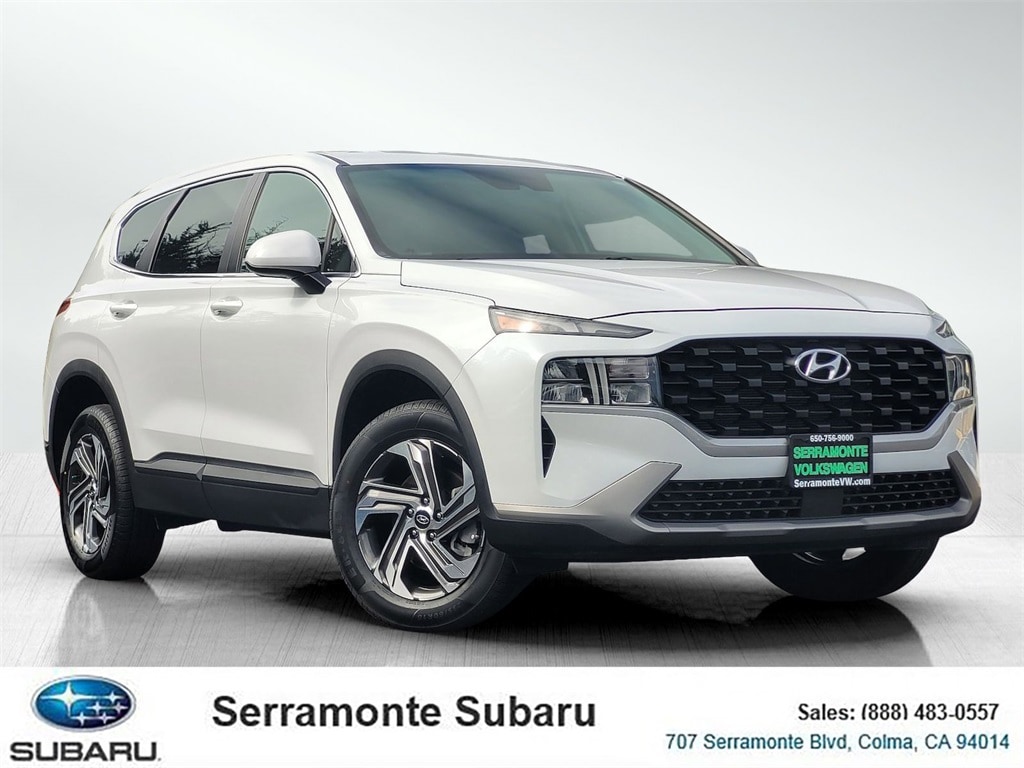 2022 Hyundai Santa Fe SE's photo